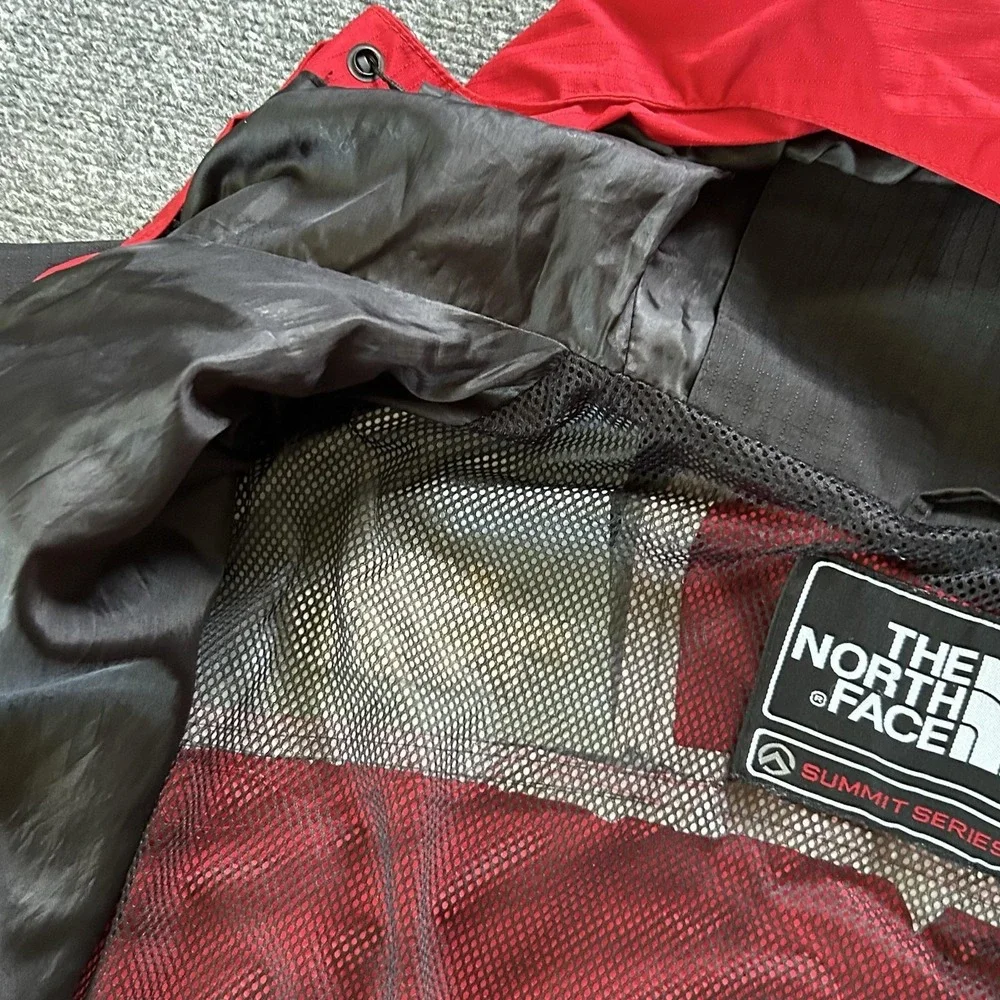 The North Face Summit Series Jacket Mens Medium Red Gore-Tex XCR Hooded Ski
